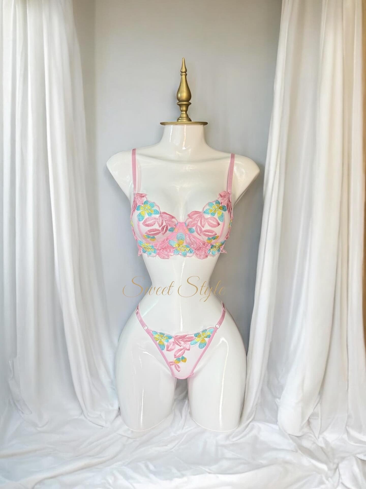 Pink Embroidered Lingerie Set – non Wired Bra & Panty 49353