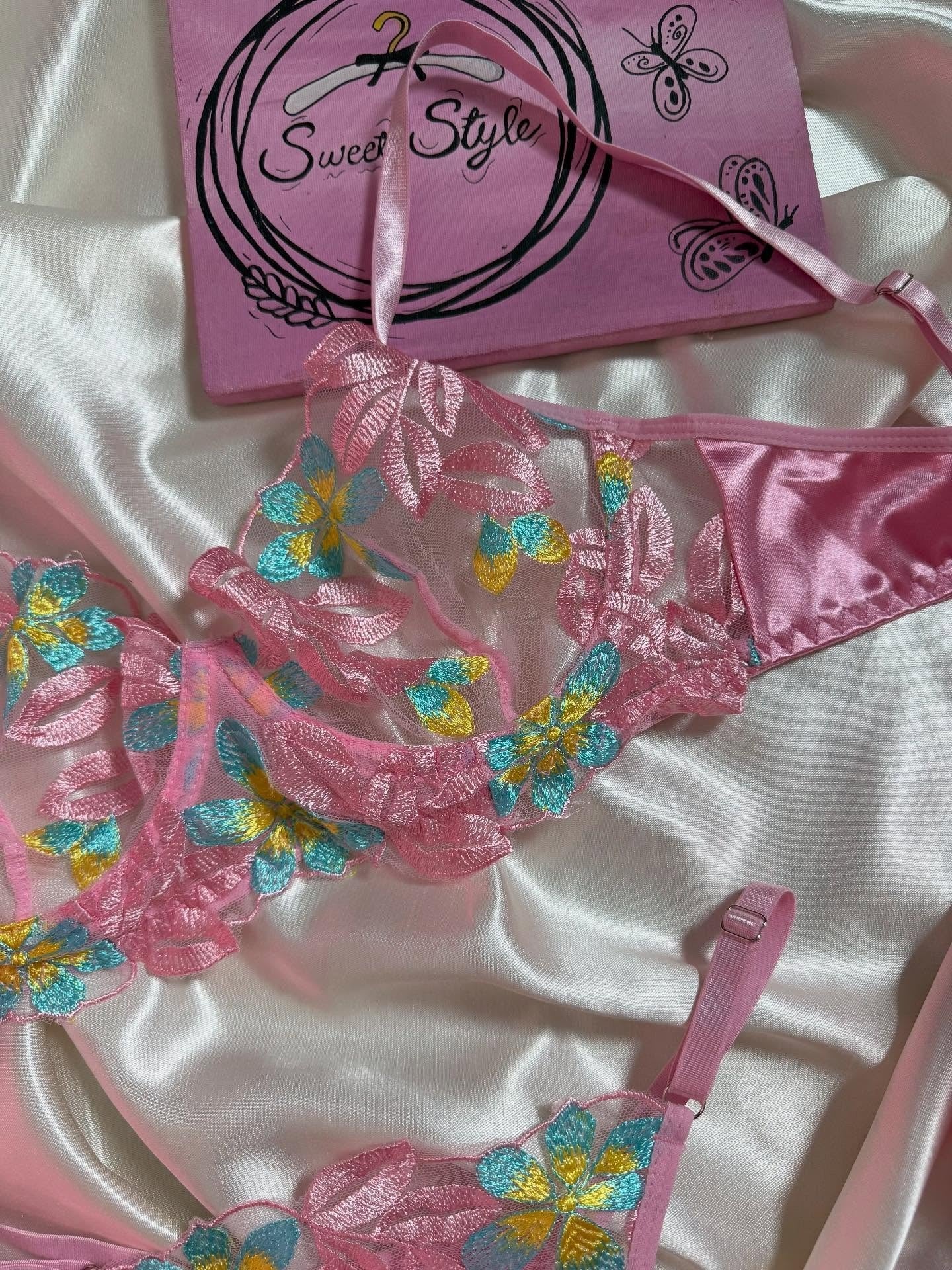 Pink Embroidered Lingerie Set – non Wired Bra & Panty 49353